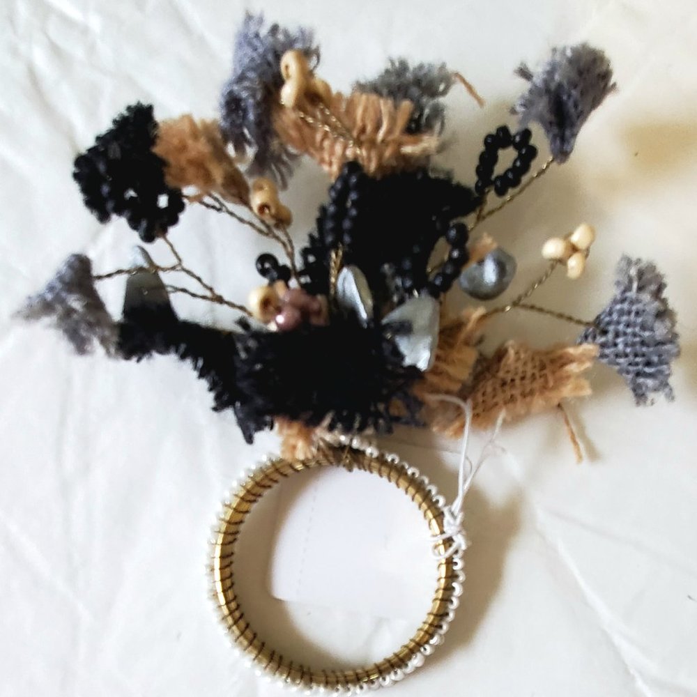 Pier 1 Eight Napkin Rings